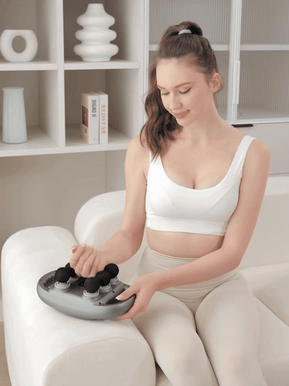 Soothe 6™ Muscle Recovery Massage Gun